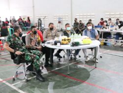 Vaksinasi di PT.Leetex Garment, Dipantau Pamatwil Bersama Kapolres