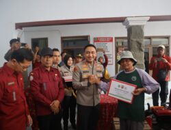 Sejumlah Poktan Dapat Bantuan Pompa Air Bersih Yang Disalurkan Oleh Polisi 