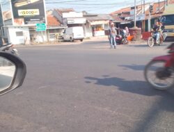 Juru Parkir Liar Diljalur prapatan Panjalin Makin Semrawut.
