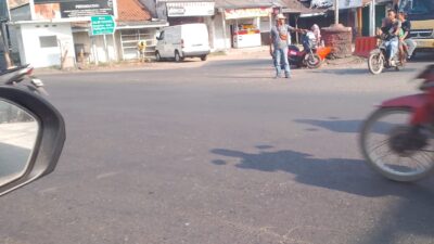 Juru Parkir Liar Diljalur prapatan Panjalin Makin Semrawut.